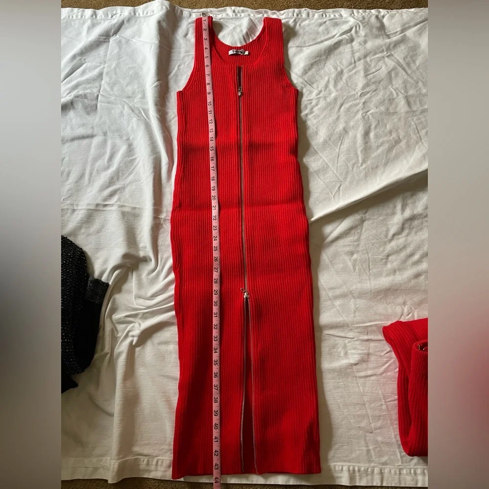 Dress - Picture 1 of 5